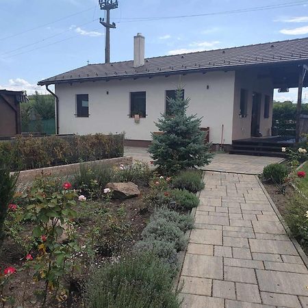 Villa Aqua Garden à Miercurea Ciuc Extérieur photo